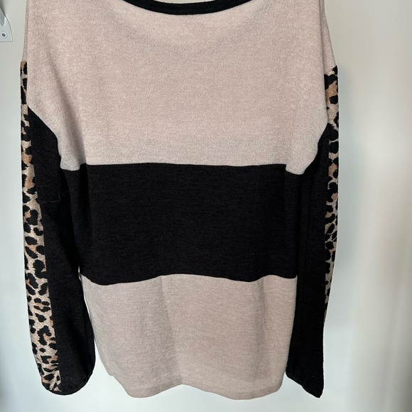 BiBi Black Stripe and Leopard Sleeve Sweatshirt - Picture 4 of 4